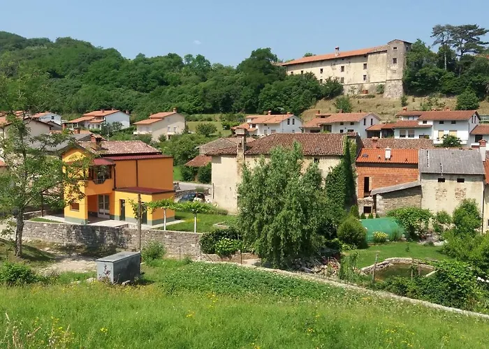 Casa di campagna Pocitniska Hisa